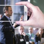 Bedanya Meeting Online dan Webinar