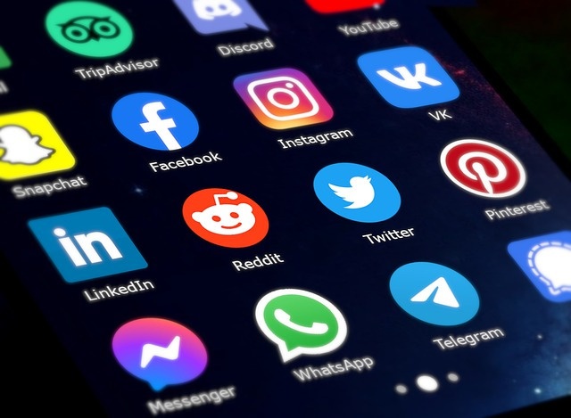 Cara Berbagi Tweet di Instagram Stories