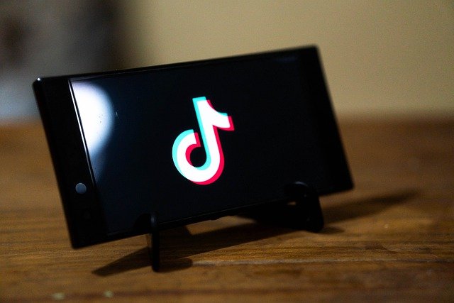 TikTok Perpanjang Durasi 10 Menit