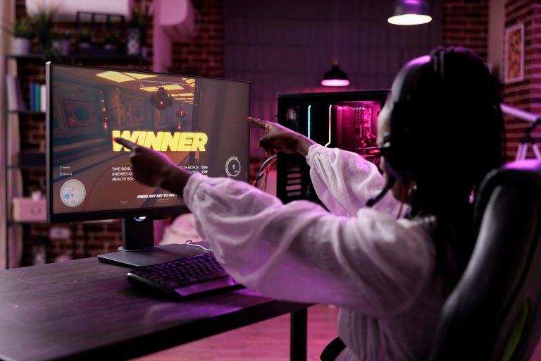 Cara Gamer Terhindar Jadi Korban Kejahatan Siber