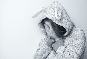 Cara Bantu Anak Mengatasi FOMO: 6 Tips Simpel Buat Orangtua