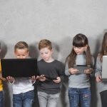 Melindungi Anak di Dunia Digital dari Social Engineering