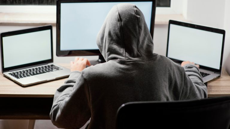 Penipuan Loker dan Cara Kerjanya