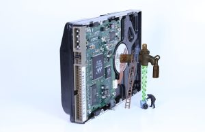 Keamanan Data Personal di Medsos