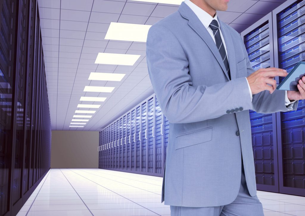 Hacker Dunia Serang Server Microsoft SQL
