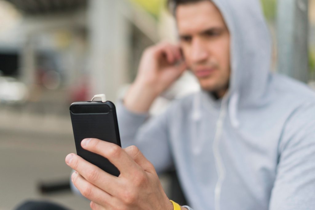 Aplikasi Tanpa Izin Bisa Curi Isi Layar Ponsel Android