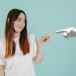 Bot AI Bocorkan Jutaan Percakapan Intim