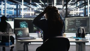 Potensi Kebocoran Data Di Tengah Regulasi Ketat