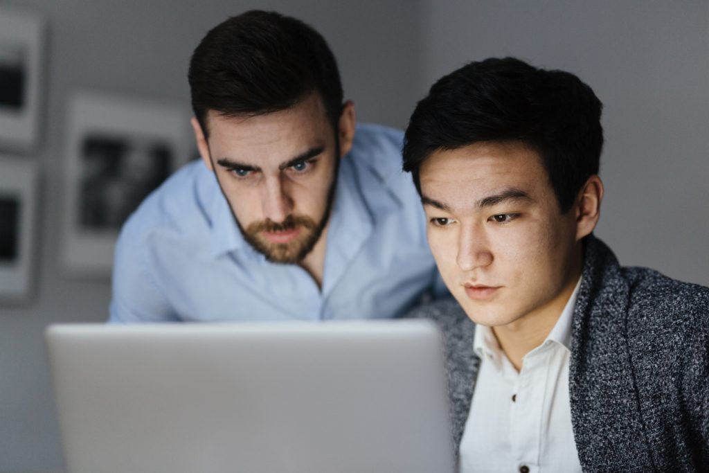 Senjata Visual Paling Mematikan Industri Kejahatan Siber