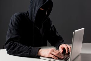 Malware Prankware untuk Spionase