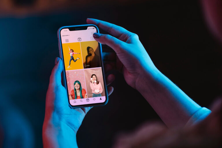Menghapus atau Menonaktifkan Akun Instagram