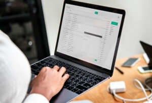 Karakter Unicode Tak Kasat Mata Kelabui Keamanan Email
